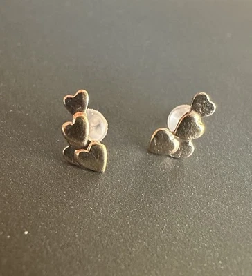 14K yellow gold heart cluster stud earrings, rubber backs, signed ~1/4g - Image 1 of 4