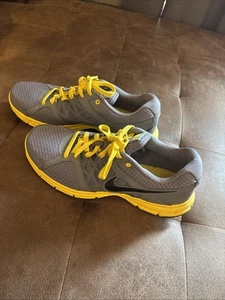 Nike Air Relentless 2 Grau Gelb - M 11,5 - Bild 1 von 5