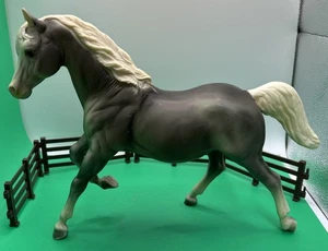 Breyer #121 “Sugar” Running Mare Mold Traditional Vintage - Picture 1 of 13