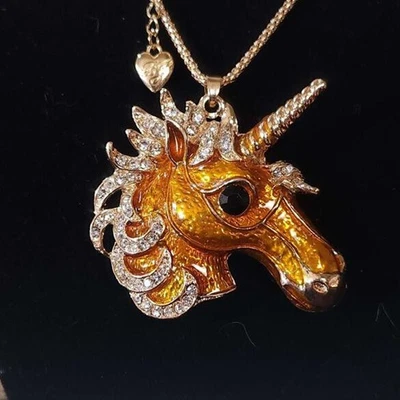 Collar Orange Horse Betsey Johnson Esmalte y Estrás Foto 1 de 4