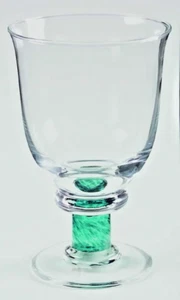 Cáliz de agua Denby Crystal Magnum verde vástago 6 1/4" de alto - Imagen 1 de 3
