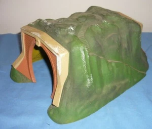 TRIANG OO GAUGE SINGLE TRACK TUNNEL R576 - Picture 1 of 2