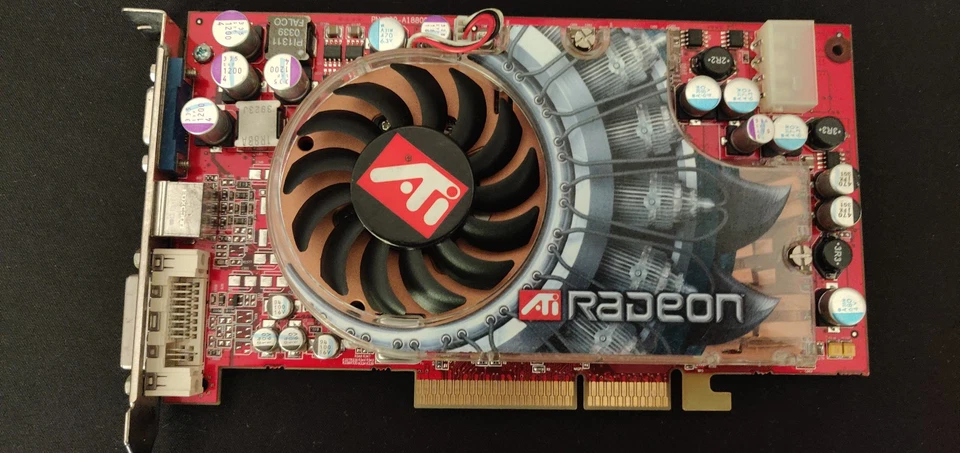 Graphics Card ATI Radeon 9800 XT 256MB DDR (256bit) AGP - Image 1 of 4