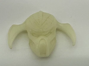 1994 Kenner Predator Stalker Glow Mask Helmet Part Vintage GITD Accessory Loose - Bild 1 von 4