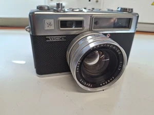 Yashica Electro 35 Rangefinder Film Camera 45mm f1.7 Lens - Picture 1 of 11