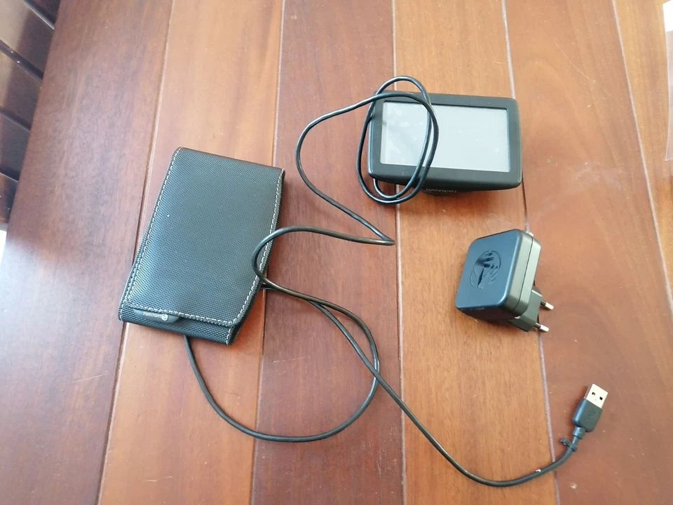 TomTom START GPS – Fonctionnel – Avec chargeur -Avec étui - Photo 1/2