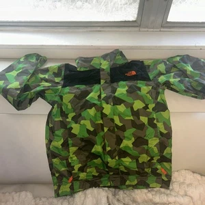 The North Face kids rain coat sz large, hood attached! Very good condition. - Picture 1 of 11
