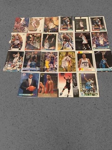 Alonzo Mourning Basketball Card Lot 20+ from Topps Fleer Skybox UD Flair etc - Picture 1 of 2