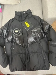 Neu mit Etikett Moncler Genius Blain Fragment Pikachu Pokémon Jacke Schwarz Gr. 2 = M - Bild 1 von 16