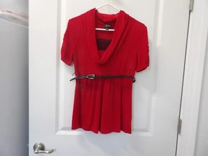 Damen B Wear Stricktop, Gr. Medium, rot mit Gürtel. - Bild 1 von 5