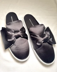Rebecca Minkoff Neva schwarze Satinschleife Plateau Sneaker Pantoletten Damengröße 8,5 NEU - Bild 1 von 16