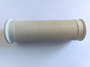 Funda de manija para ciclomotor, interior 25 mm, cerrada por un lado, blanca - Imagen 1 de 2