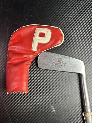 Vintage Walter Hagen 104 Putter Stainless Steel EOT Compact Blade w/ Sock - Image 1 of 4