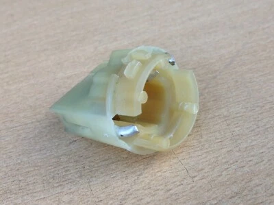 BMW X6 E71 LUZ TRASERA SOPORTE BOMBILLA ENCHUFE SE ADAPTA A CUALQUIER LADO 2008-2015 133 296 Foto 1 de 4