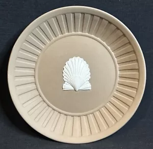 "PLATO BARATIJA MADERA JASPE MARRÓN TOPO 4-1/2"" CON CÁSCARA DE MAR" - Imagen 1 de 2