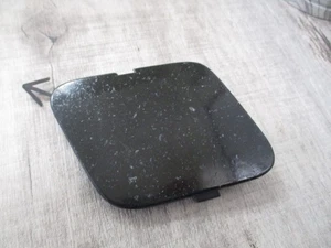 Nissan Altima 2010-2012 sedán parachoques gancho de remolque ojo tapa OEM negro LEER - Imagen 1 de 8