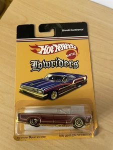 Hot Wheels Lincoln Continental 2006 Lowriders Series Target Exclusive Purple  - Bild 1 von 5