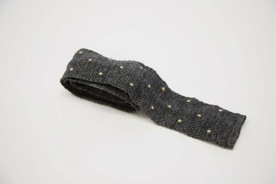 Corbata ajustada tejida texturizada con estampado punteado Brunello Cucinelli para hombre nueva con etiquetas A196 Foto 1 de 4