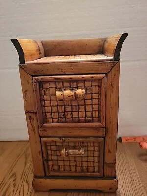 Caja de gabinete de almacenamiento pequeño de bambú/ratán de colección con dos cajones leer  Foto 1 de 4