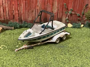 Boat & Trailer Custom 1/64 Rusty Weathered Barn Find Johnny Lightning Junker - Picture 1 of 15