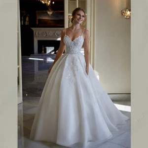 Boho A-Linie Brautkleider V-Ausschnitt Spaghettiträger Spitze Applikationen Brautkleider - Bild 1 von 7