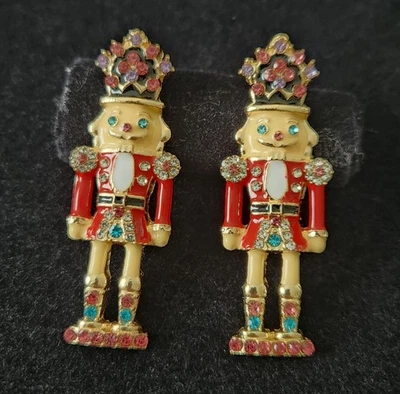 Pendientes Cascanueces Betsey Johnson Foto 1 de 3