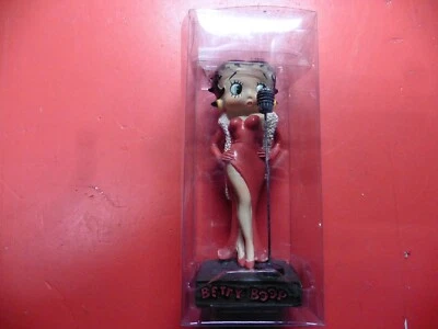 Figurine Betty Boop en résine - Chanteuse - Photo 1/4