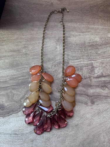 VETEMENTS Collana dichiarazione perline acriliche grosse perle gialle arancioni rosse tono oro