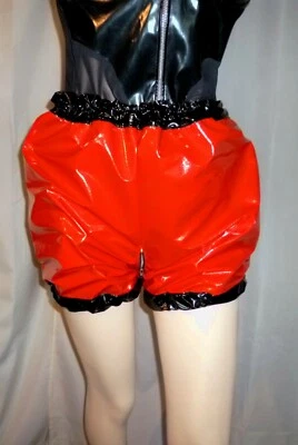 Lackshorts Gummibund Windel Adultbabys Spielhöschen Vinylshorts  Diaper ouvert - Bild 1 von 4
