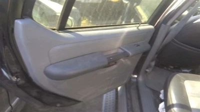 SPORTTRAC 2003 Door Trim Panel Rear 25689764 — 第 1/4 张图片