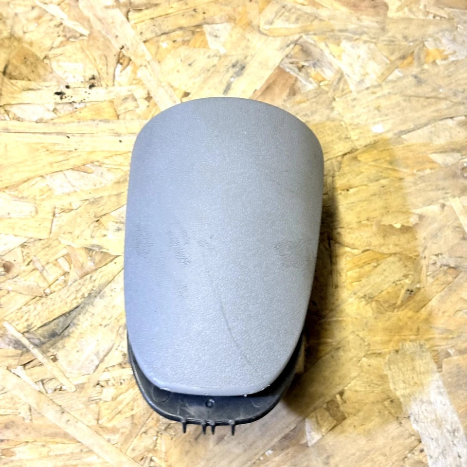 Fiat Doblo  front ashtray 46764856 - image 1 of 4