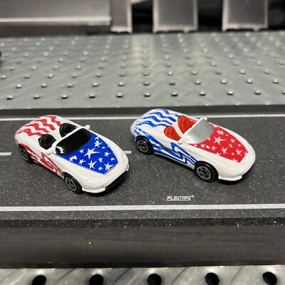 MATCHBOX '98 FORD MUSTANGSS COCA-COLA POLAR BEAR Set Of 2 Variations Mint+ - Image 1 of 4