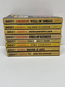 Lot (8) CJ CHERRYH Vintage Sci Fi Books - Picture 1 of 9