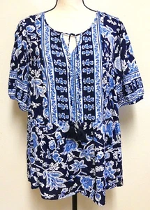 LANE BRYANT Women's Short Sleeve, BLUE WHITE Floral Blouse Shirt, Size 16 - 18 - Picture 1 of 2