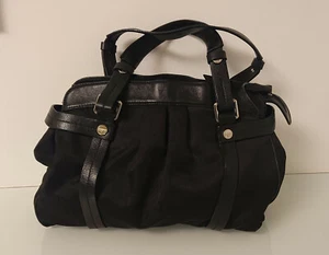 TRU TRUSSARDI Bonnie Handtasche und Schultertasche schwarz neuwertig - Bild 1 von 8