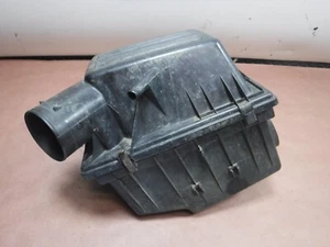 Jeep Grand Cherokee ZJ 93-98 4.0 6 Cyl 5.2 V8 Air Cleaner Box W/ Lid Factory OEM - Picture 1 of 8