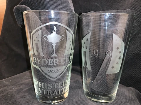 2020 2021 RYDER CUP WHISTLING STRAITS USA EUROPE ETCHED 2 16 oz PINT GLASSES NEW Cover