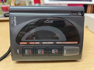 Sanyo personal cassette player walkman Vintage b1 - Picture 1 of 4