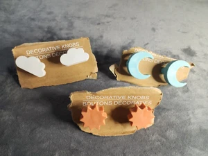 Decorative knobs for children's furniture. Perfect for nightstand or dresser. - Foto 1 di 2