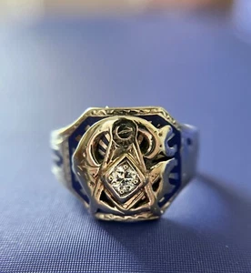 Vintage Heavy 14K White Gold Masonic Ring, .10ct Diamond, Blue Enamel, Size 9.25 - Picture 1 of 11
