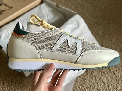 Size 11 - Karhu Mestari Leather Mesh Retro Running Sneaker Beige Green NWB - Image 1 of 4