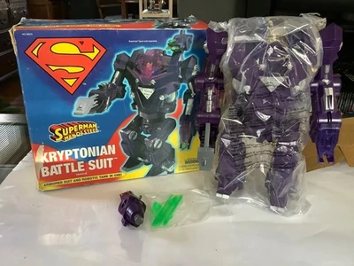 Traje de batalla kryptoniano de Superman; con caja Foto 1 de 4