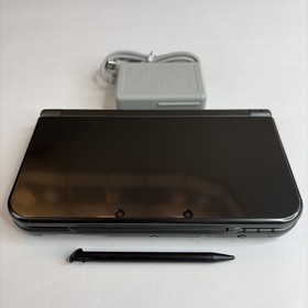Nice! New Nintendo 3DS XL Gray Black Console W Charger Stylus US Version