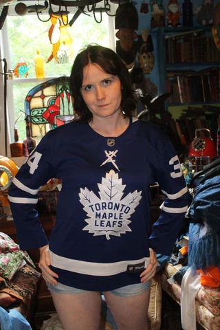 NHL Hockey Jersey Youth  Fanatics L/XL Toronto Maple Leafs Auston Matthews 34 Cover