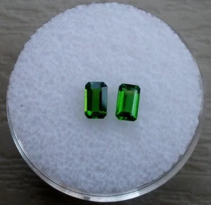 Green Chrome Diopside Emerald Loose Faceted Natural Gem Pair 5x3mm - Picture 1 of 4