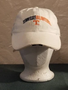 Gorra Tennessee Volunteers Titan para hombre blanca ajustable por J Amenca - Imagen 1 de 7