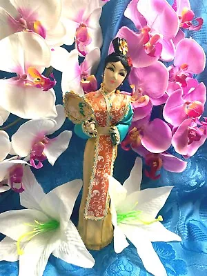  🎀🎁❤️RARE  Poupee Asiatique  anciennes !! 🎀🎀🎀SUPERBE ! ACHETER!!❤️❤️💗💗 - Photo 1/4