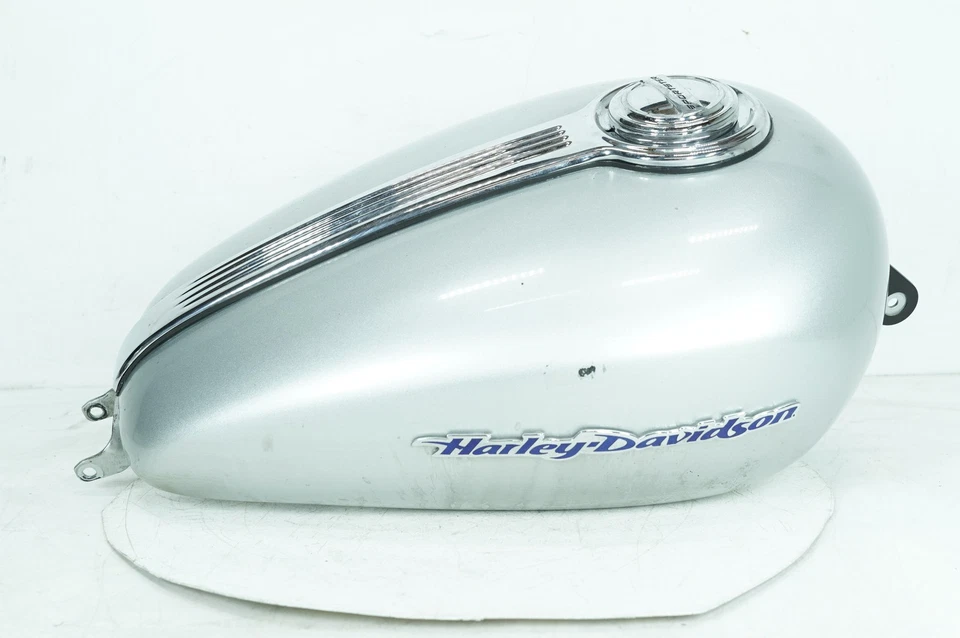 Depósito de tanque de combustible Harley Sportster XL883 05 OEM gasolina con consola NOKey Foto 1 de 4