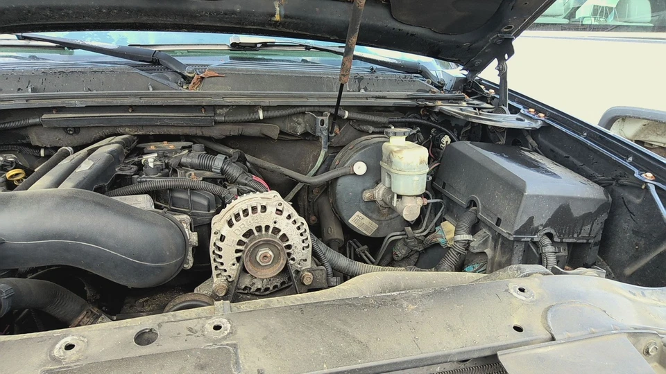 07 CADILLAC ESCALADE Power Brake Booster - Image 1 of 1