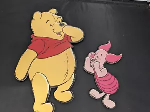 Disney Winnie Puuh und Ferkel gepresste Pappe Wandbehang Dekor 2er Set - Bild 1 von 7